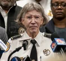 is this magazine still around????the quarter rat????