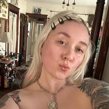 Hailey Kay (@haiiiley_kay) • Instagram photos and videos