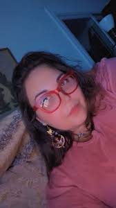 Oh I have to share my new finds. It wasn't a thrift store but I bought a  jewelry package at eBay. The pictures of all the things in the package are  never