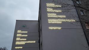 Alice salomon wäre heute 148 jahre, 10 monate, 15 dieses zitat von thomas carlyles war für alice salomon eines der bedeutsamsten in ihrem leben. Gomringer Gedicht Ist Wieder An Hausfassade Zu Sehen Kultur Sz De