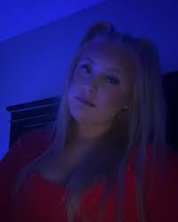 P R E S L E Y (@presley.massey) • Instagram photos and videos