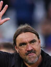 West Ham: Appiah-Forson signs new deal