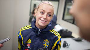 Jun 29, 2021 · bland de 18 spelarna fanns fc bayern munchens försvarsspelare, sölvesborgaren amanda ilestedt. Bayern Frauen Verpflichten Ilestedt Aus Potsdam