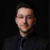 100+ Profile mit dem Suchbegriff „Kayali“