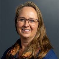 Kendra Wolf's Instagram, Twitter & Facebook