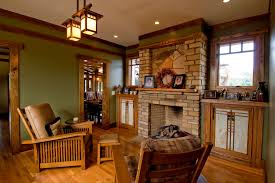 Learn the basics of craftsman style homes, landscaping and decorating at diynework.com. Craftsman Armchairs And With Victorian Wallpaper Family Decorating Mission Style Home 990x660 Wallpaper Teahub Io