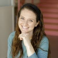 Naomi Pease's Instagram, Twitter & Facebook