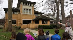 A wedding gift from furbeck's father, the house was the second residence wright designed for the furbeck family. Art Object Or House Frank Lloyd Wright Homeowners Talk About What It S Like Chicago Tribune
