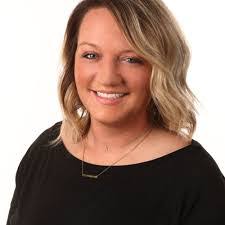 Amanda Gant's Instagram, Twitter & Facebook