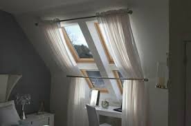 Gardinenideen fur dachfenster dachfenster gardinen fur. 1001 Ideen Fur Dachfenster Gardinen Und Vorhange