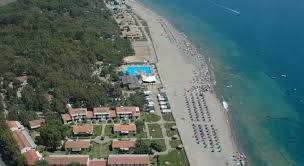 Appartamenti al mare a capo vaticano in calabria. Offerta Settembre Villaggio In Calabria Ciro Marina Fronte Mare Con Piscina Appartamenti Vacanza
