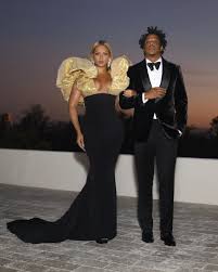 The rapper and entrepreneur will act as chief video caption: The Fashion Court On Twitter Beyonce With Jay Z Wore A Custom Schiaparelli Haute Couture Gown Lorraineschwartz Jewelry To The 2020 Golden Globe Awards Goldenglobes Https T Co N0gp7aotoe