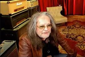 JAKE E. LEE Offers Health Update, Says He Is Playing Guitar Again And Wants  To Go On Tour - BLABBERMOUTH.NET