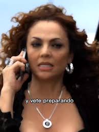 ¡hija de la gran put*! 😂 #fyp #fypシ #parati #esdlc #lafelina  #maricelagonzalez #marianaseoane #netflix #ninon #mabelcastaño #teleserie  #teleserieschilenas #elseñordeloscielos #esdlc5 #mexico #colombia ...