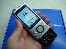 Nokia 6700 Slide