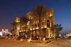 مطعم الأبراج يقدم خيارات صحية أكثر على قائمة الطعام لايت الجديد شركات صحيفة الوسط البحرينية مملكة البحرين