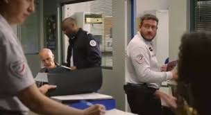 Le figaroscope y voit un film « à la hitchcock » et « romanesque » 1. 4148 2020