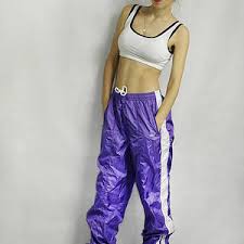 20 julio, 20166 agosto, 2016by adminaccesorios, artículos de fondo, categorías, ropa clasica de caballero, ropa de vestir, ropa. Vintage Windbreaker Pants Vintage Training Pants Oldschool Sport Pants Etirel Pants Purple Pants 80s Sports Pants Ropa Deportiva Para Hombre Nu6m Shiny Sports