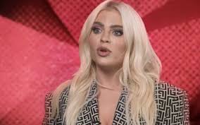 Последние твиты от luísa sonza (@luisasonza). Luisa Sonza Struggles To Recover After Attacks I M Not Going To Pretend Everything S Fine Entertainment Prime Time Zone