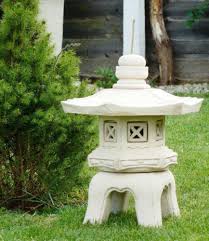 New Japanese Oriental Pagoda Garden Ornament Unique Uk Design 36cm