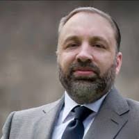 Larry Bilbrey's Instagram, Twitter & Facebook