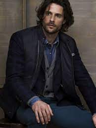 39 Best Long Hairstyle Ideas For Men You Must Try Vialaven Com Long Hair Styles Men Mens Fashion Smart Long Hair Styles