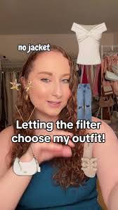 Emily Bourdon's Instagram, Twitter & Facebook