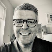 Aaron Matheson's Instagram, Twitter & Facebook