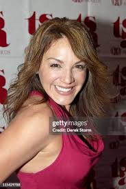 267 photos et images haute résolution de Michele Keith