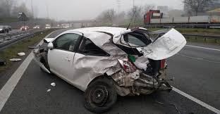 Policja wyjaśnia okoliczności tej tragedii. Smiertelny Wypadek Na A4 W Katowicach Sa Zdjecia Z Miejsca Tragicznego Wypadku Z Osobowki Malo Co Zostalo