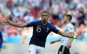 Kylian mbappé was born on 20 december 1998 in bondy, france. Kylian Mbappe Age Biography Net Worth Height More Famous World Stars