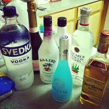 Makes Me Happppyy Wine And Liquor Fun Drinks 21st Birthday Drinks