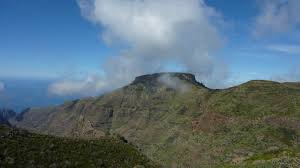 The mystic table mountain la fortaleza hides another testominy of the early settlement of the fertile plateau: Chipude Fortaleza De Chipude Chipude Gps Track Finder Quintessenz Tourenportal