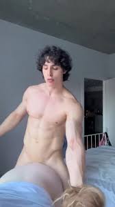 Gattouso - Porno Videos & Fotos - EroMe