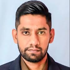 Incredibly grateful to have been awarded "Young GM of the Year" at the  Hotelier Middle East GM awards last night. I'm very fortunate that Zahir  Somani took a chance