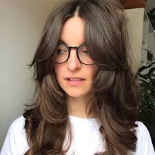What are the perfect hairstyles&haircuts for long hair ladies?take a good look at these 90 dazzling long hairstyles for women. 50 Gorgeous Layered Haircuts For Long Hair Hair Motive Hair Motive