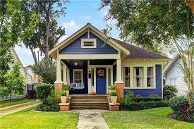 312 W 23rd St Houston Tx 77008 Craftsman Bungalow Exterior 1920s Craftsman Bungalows Craftsman Bungalows