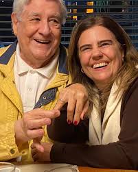 Poder Paralelo foi uma novela escrita por Lauro César Muniz, exibida na  Rede Record dia 14/4/2009 até 2/3/2010. . #LauroCesárMuniz #RedeRecord #LCM  #Novela