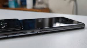 Features 6.81″ display, snapdragon 888 chipset, 5000 mah battery, 512 gb storage, 16 gb ram, corning gorilla glass victus. Xiaomi Mi 11 Ultra Stars In A Hands On Video 120x Zoom And Secondary Screen Revealed Gsmarena Com News