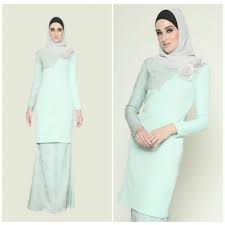 The private wedding had happened on november 27 at an undisclosed hotel in kl. Pin On Trad Frocks