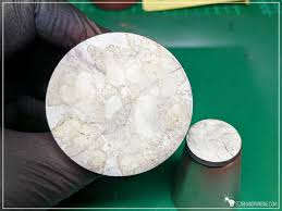 I was browsing pinterest one day and came across instructions on how to dye paper to create a marbled effect. Tutorial Painting Marble Scarhandpainting Com