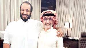 نشر واحد من أغنى أغنياء العرب وأكثرهم شهرة، الأمير السعودي الوليد بن طلال، مشاهد فيديو على حسابه في تويتر وهو يلاعب بمرح وحبور باديين عليه إحدى حفيداته المسماة نورا. Ø§Ù„ÙˆÙ„ÙŠØ¯ Ø¨Ù† Ø·Ù„Ø§Ù„ ÙŠØ´Ø¹Ù„ ØªÙˆÙŠØªØ± Ø¨Ù…Ù‚Ø·Ø¹ ÙÙŠØ¯ÙŠÙˆ Ù„Ù‡ Ù…Ø¹ Ø­ÙÙŠØ¯ØªÙ‡ ÙÙŠØ¯ÙŠÙˆ
