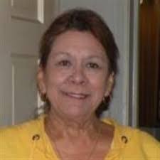 Debbie Reyes's Instagram, Twitter & Facebook