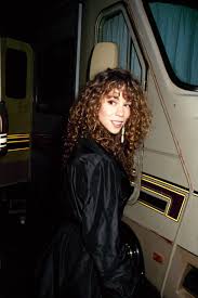 Последние твиты от mariah carey (@mariahcarey). The Elusive Mariah Carey The New Yorker