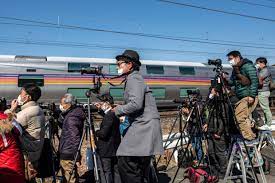 Meet Japan's 'toritetsu' community, a passionate tribe of train  photographers | The Star