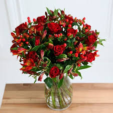 List of best artificial christmas tree reviews in 2021 factors to consider before buying the best artificial christmas tree: Best Christmas Bouquets Good Housekeeping Reviews