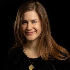 Rachel Lowe's Instagram, Twitter & Facebook