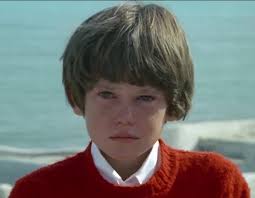 Henry Thomas being one of the best child actors of all time and breaking my  heart.