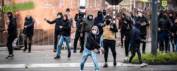 De foto's zullen onder meer te zien zijn in een uitzending van opsporing verzocht op 16 augustus. Dumpert Nl Dumpert Opsporing Verzocht Reltuig Editie