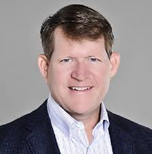 Dan Meader's Instagram, Twitter & Facebook